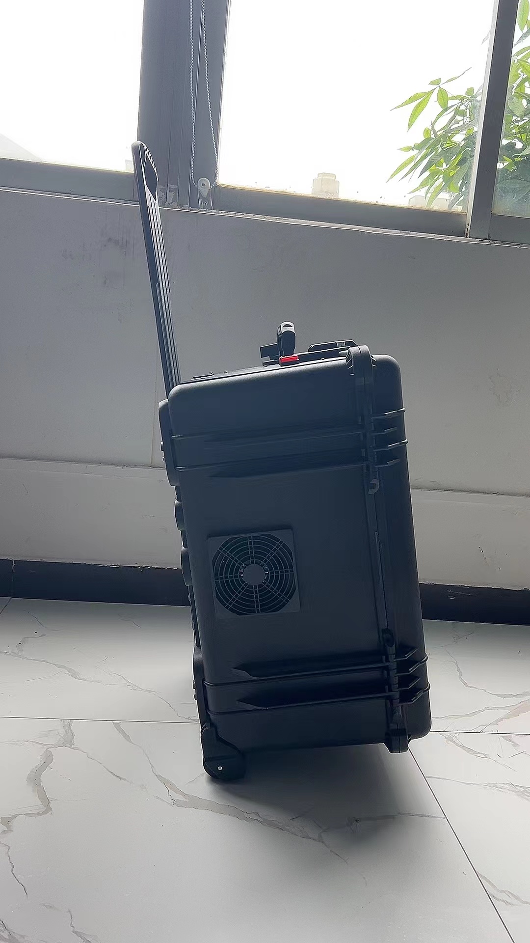 清徐手拉箱型移动通信干扰器